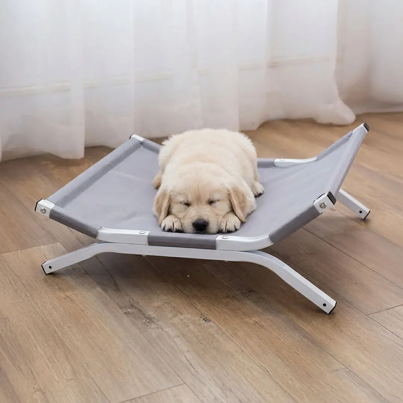 CAMA ELEVADA PARA PERROS Y GATOS IMPERMEABLE - 3