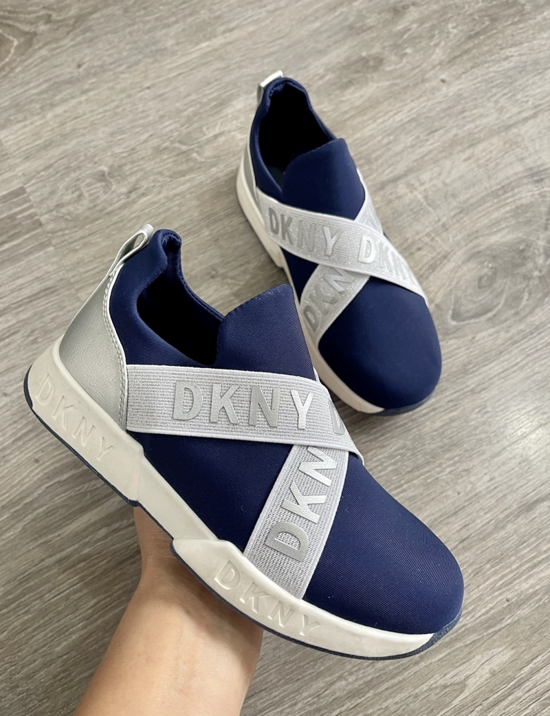 ZAPATILLAS NIÑA DKNY AZUL - 2