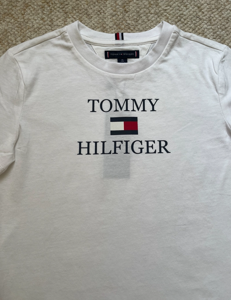 POLERA ALGODÓN NIÑO TOMMY HILFIGER BLANCO - 3