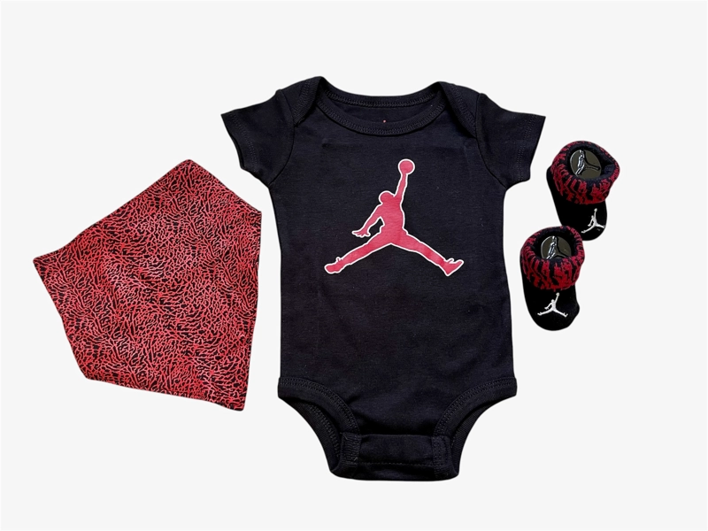 JORDAN SET JORDAN: BODY, BABERO Y BOTINES