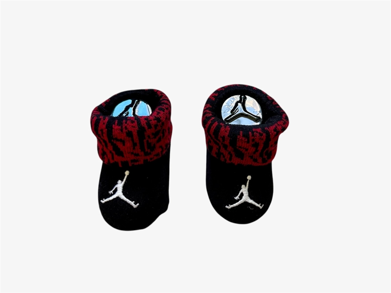 SET JORDAN: BODY, BABERO Y BOTINES - 3