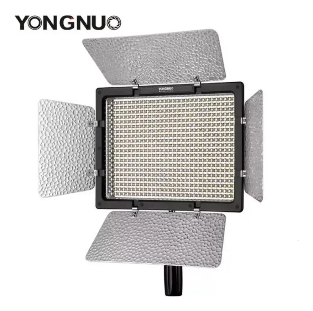 FOCO LED YONGNUO YN600L - 1