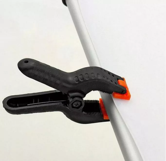 PINZA PARA FONDOS - 1