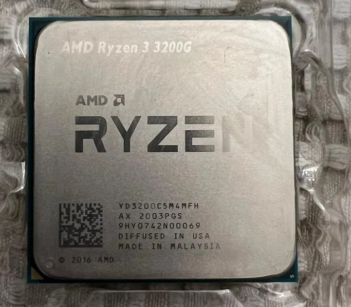 AMD RYZEN 3 3200G ( SOLO CPU) - 3