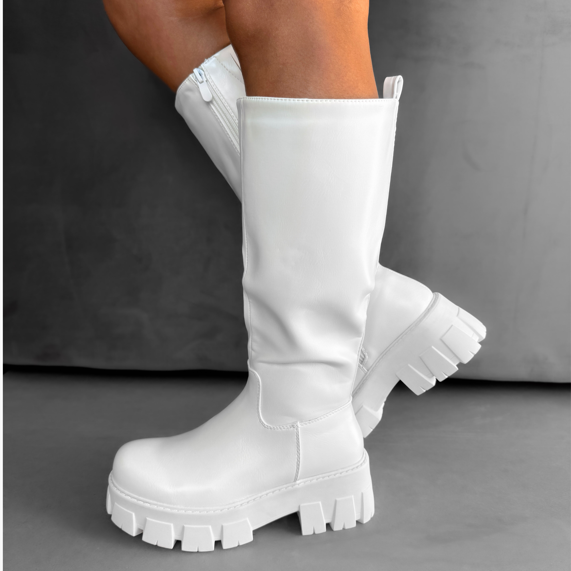 BOTA MUJER BECKY EN COLOR BLANCO BELLA MODA - 6