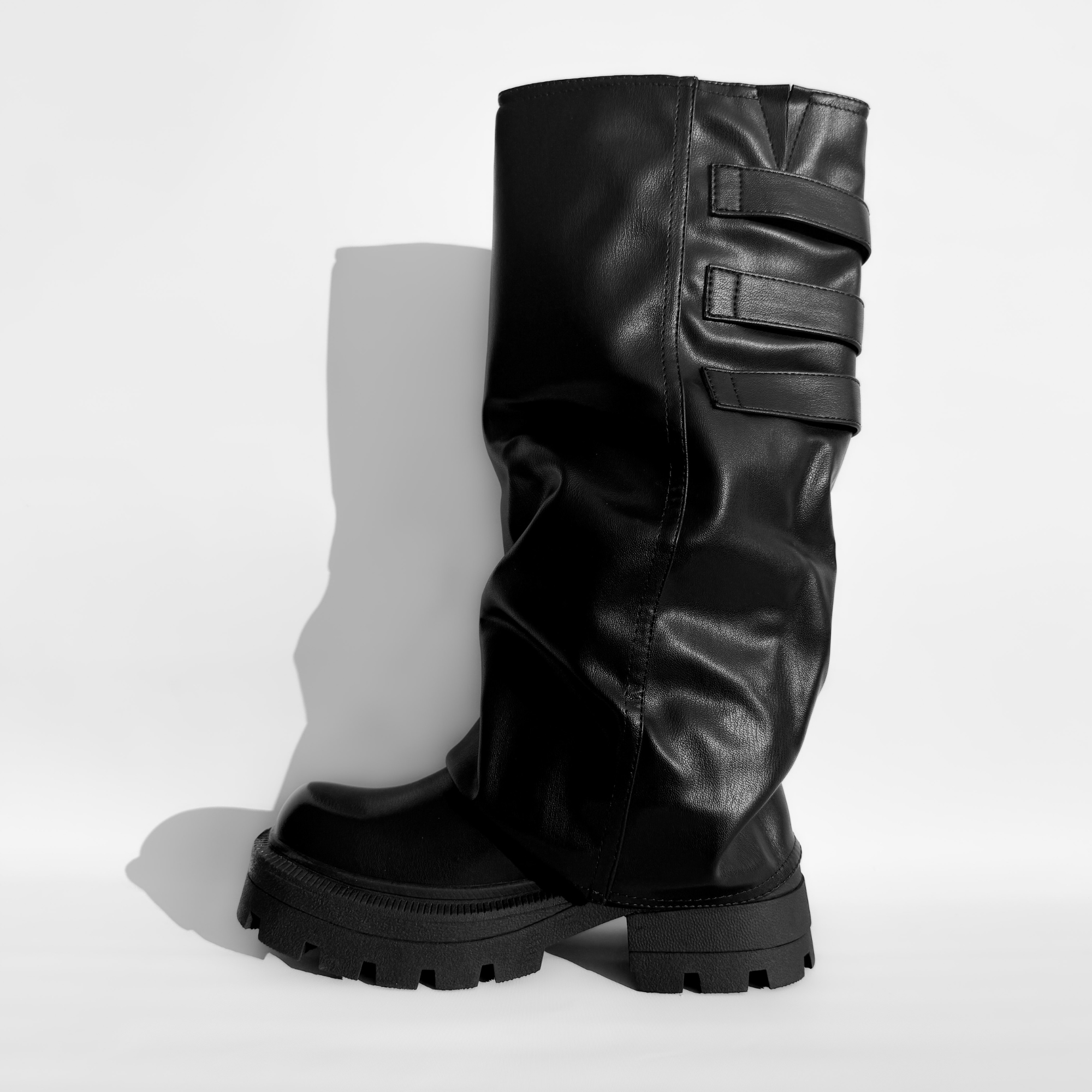 BOTA MUJER MAKA EN COLOR NEGRO BELLA MODA - 2