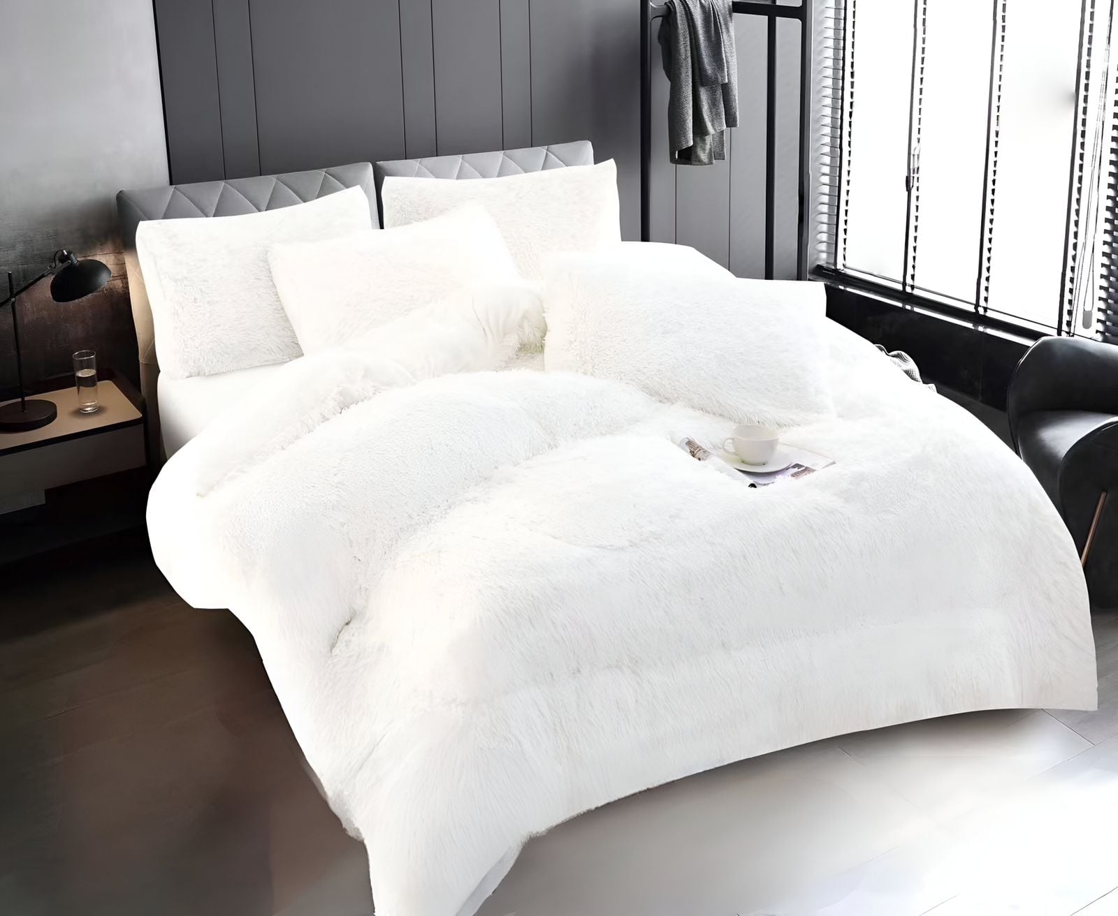 COBERTOR PELUDO CHIPORRO BLANCO 2 PLAZAS +2 FUNDAS DE ALMOHADA - 1