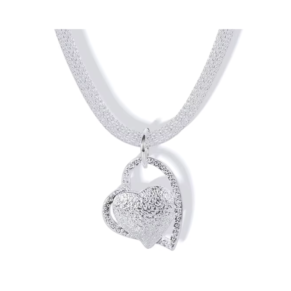 Collar Malla Plateado Con Colgante Corazón - 2