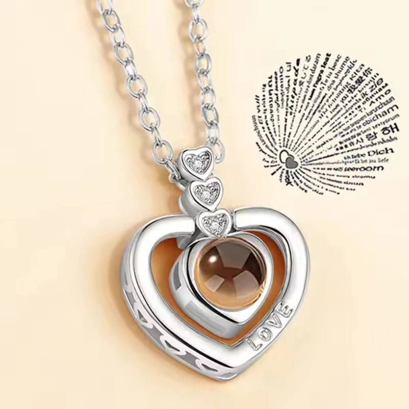 COLLAR DE ACERO CORAZON PROYECTABLE “TE AMO” EN 100 IDIOMAS - 4
