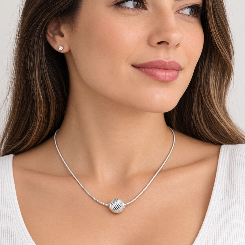 COLLAR ESFERA TEXTURIZADA PLATA 45 CM - 2