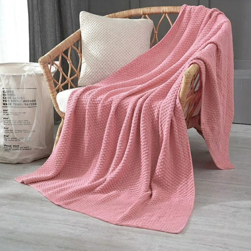 MANTA ESTILO NORDICA TEJIDA FRAZADA DECORATIVA 130X160CM COLOR ROSADO - 1
