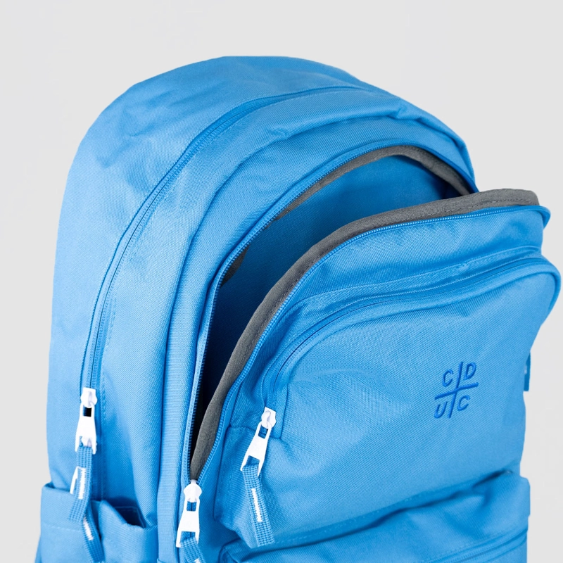 MOCHILA POCKETS ULTRA U CATOLICA FANATIKOS MOOSE - 4