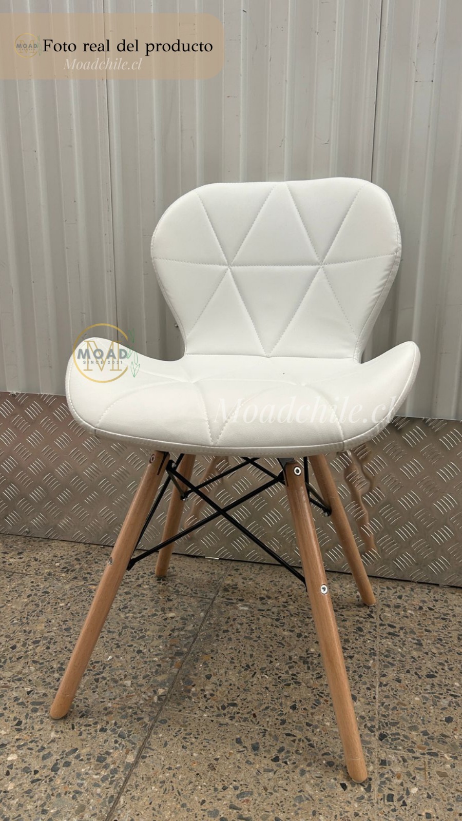 SILLA BLANCA AVIADOR MARIPOSA RADAR PATAS DE MADERA - 4