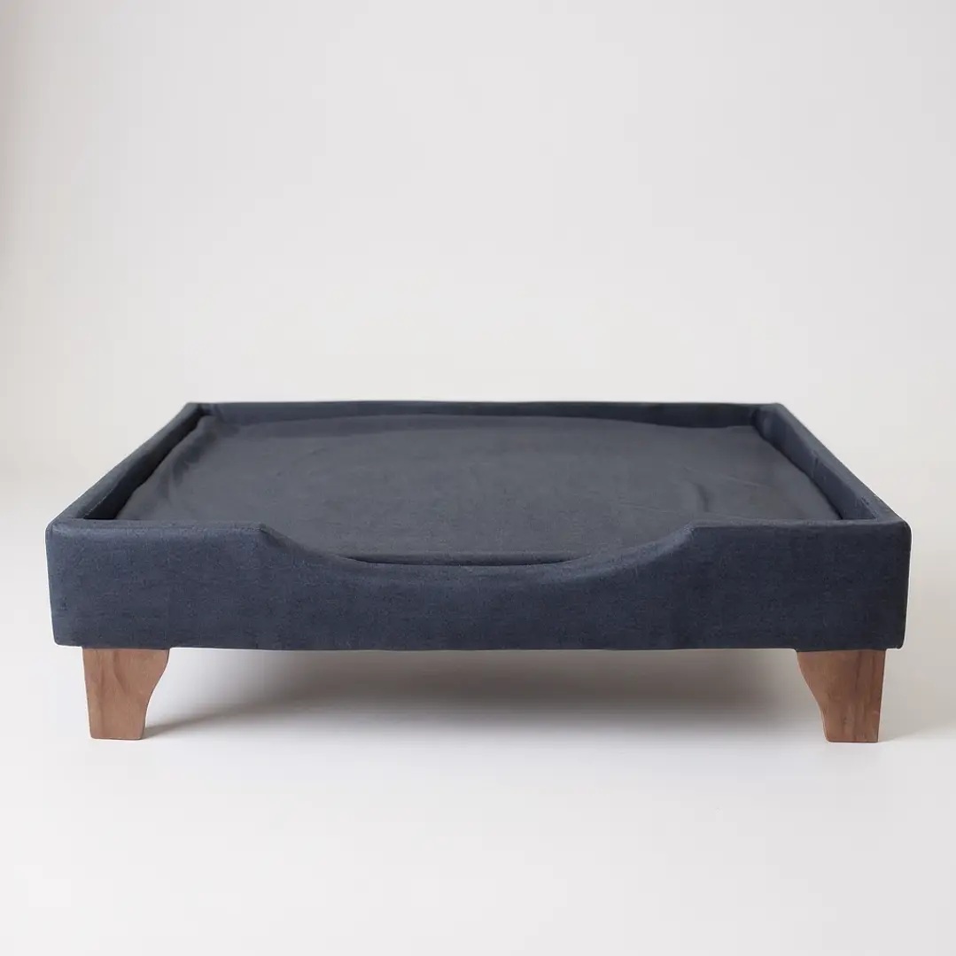 CAMA DE MASCOTAS - TALLA L EXTRA (90X70 CM) / PATAS DE MADERA 11 CM (NEGRO) - 2