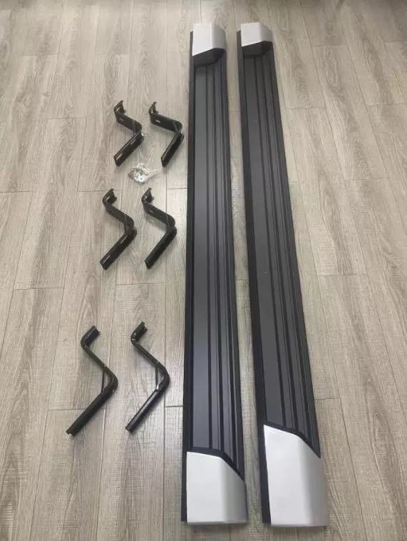 PISADERA OEM ALUMINIO MITSUBISHI L200 2016-2021 - 2