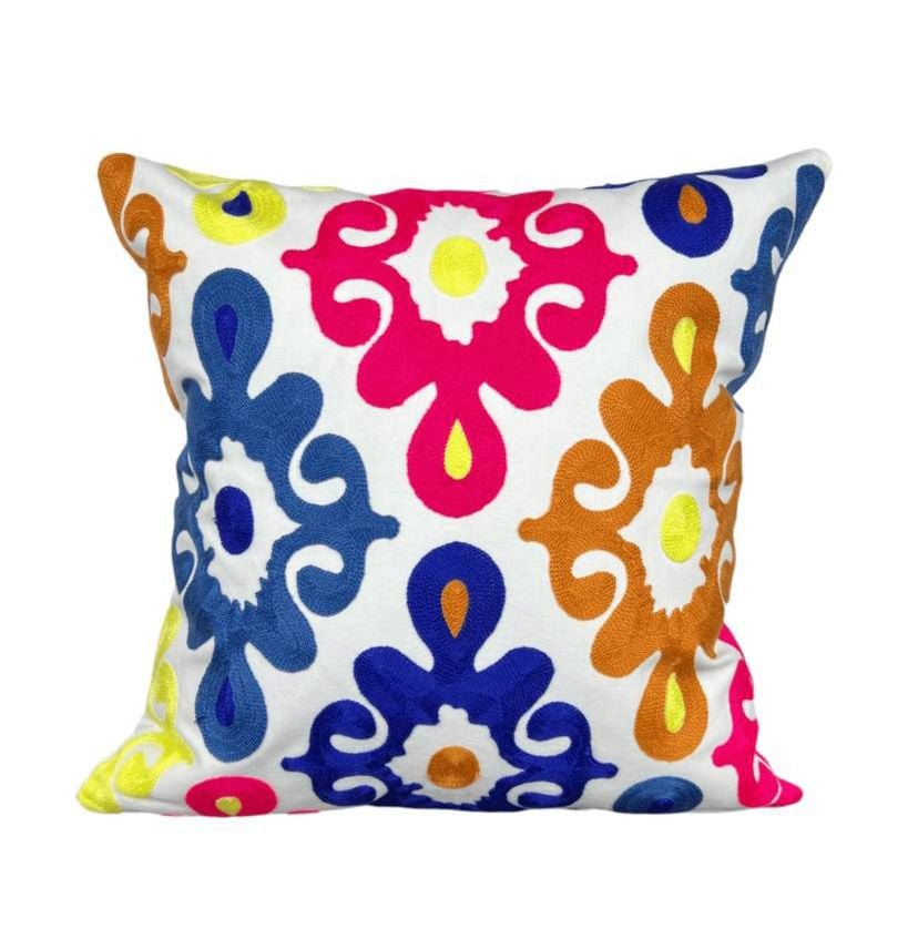 COJÍN HOMESTORE BORDADO RAINBOW 45 X 45 CM MULTICOLOR - 1