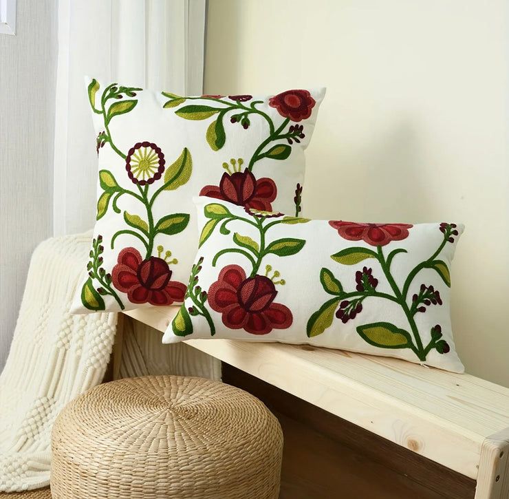 COJÍN HOMESTORE BORDADO ENREDADERA 50 X 30 CM MULTICOLOR - 2