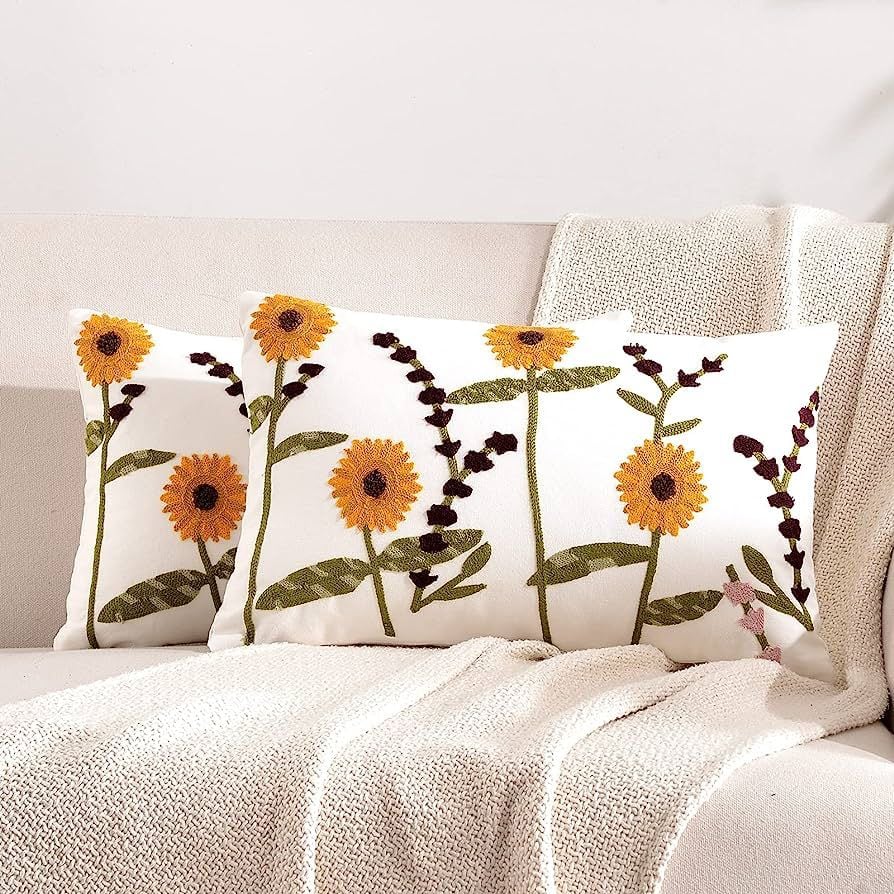 COJÍN HOMESTORE BORDADO MARAVILLAS 50 X 30 CM MULTICOLOR - 1
