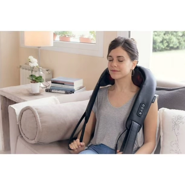 MASAJEADOR SHIATSU DELUXE CON CALOR, FUNCION REVERSIBLE Y ADAPTADORES PARA HOGAR Y AUTO - 1