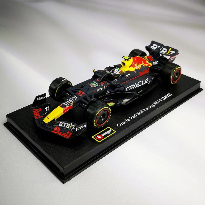 AUTO REDBULL F1 RB18 CHECO PEREZ 2022 ESC.1/43 ACRÍLICO - 4