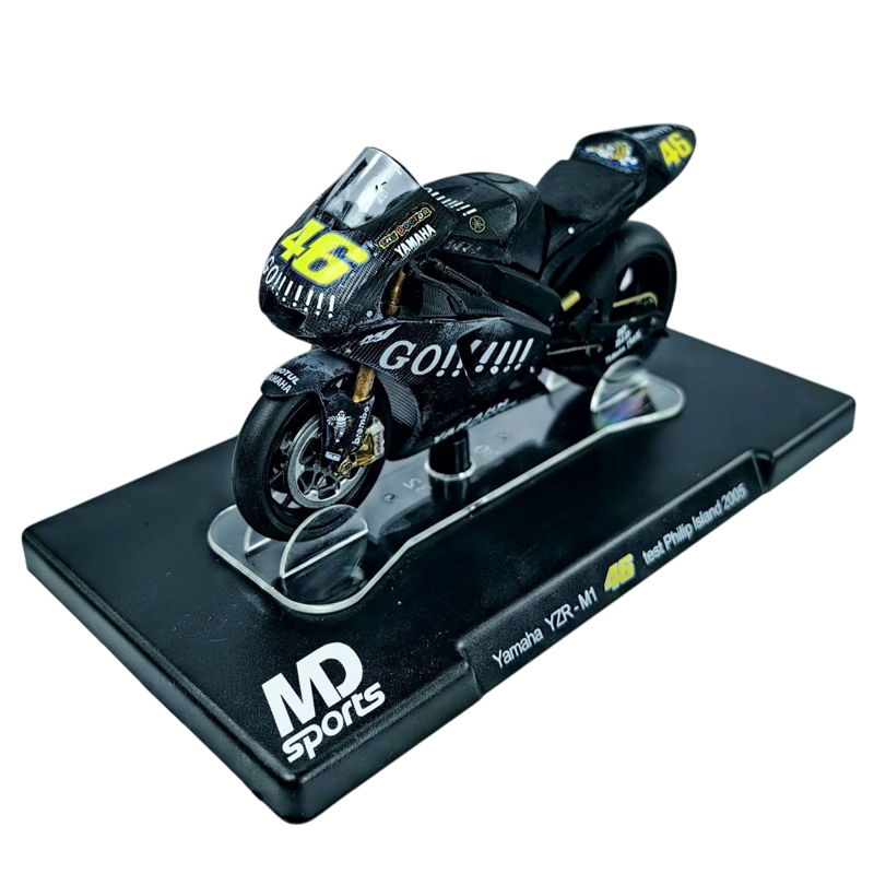 MOTO GP YAMAHA YZR-M1 2005 #46 VALENTINO ROSSI ESCALA 1:18 - 1