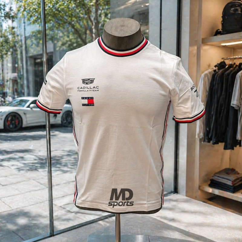 POLERA TOMMY HILFIGER CADILLAC F1 TEAM VALTTERI BOTTAS OFICIAL 2026 BLANCO - 1