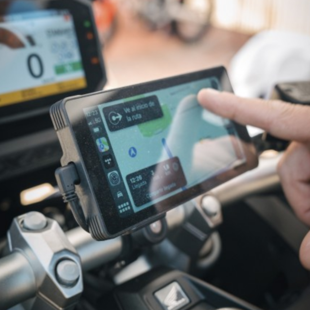 INTERPHONE PANTALLA 5.5' PARA MOTO BMW  CARPLAY & ANDROID AUTO INALAMBRICO - 3