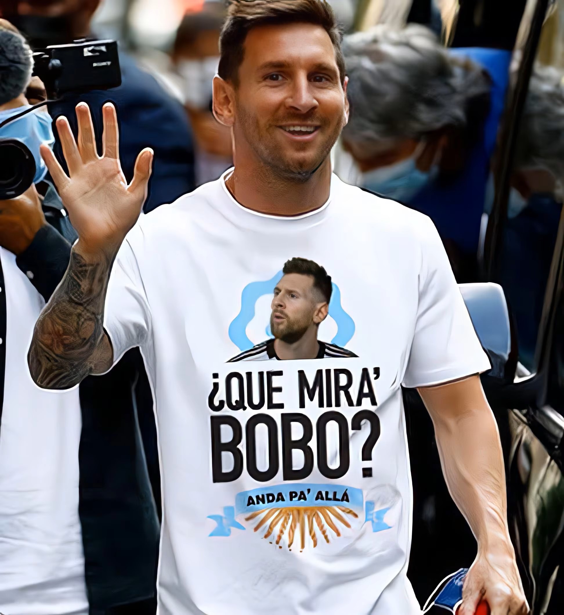POLERA MESSI QUE MIRA B ANDA - 2