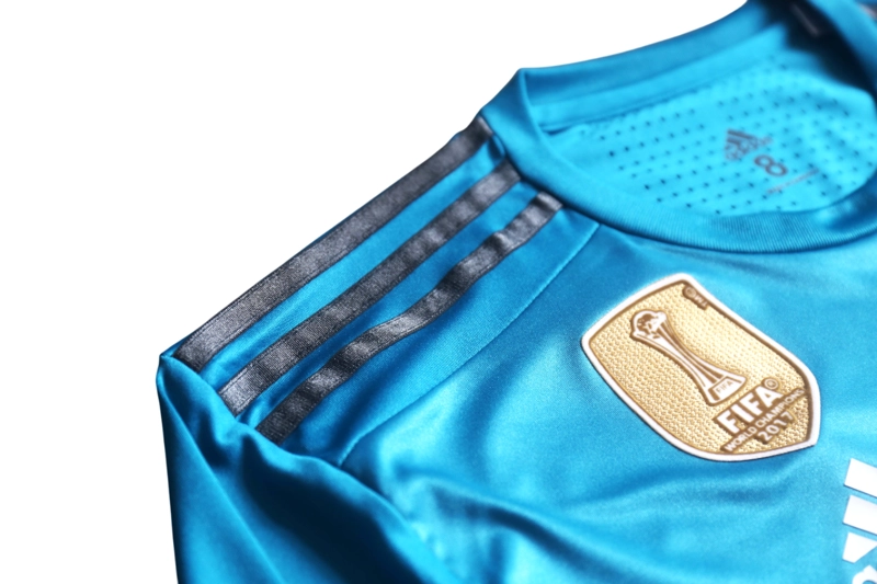 CAMISETA MANGA LARGA REAL MADRID VERSION JUGADOR RONALDO 17 18 - 5