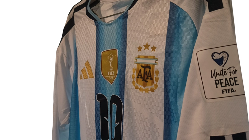 CAMISETA ARGENTINA MANGA LARGA VERSION JUGADOR MESSI 2026 - 5