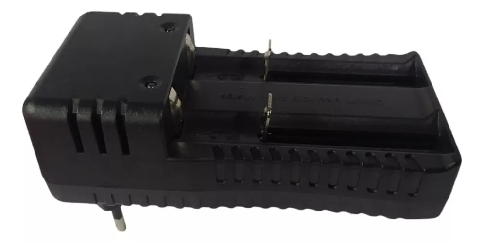 UNIVERSAL CARGADOR DE PILAS RECARGABLES 18650 14500 16340 - 2