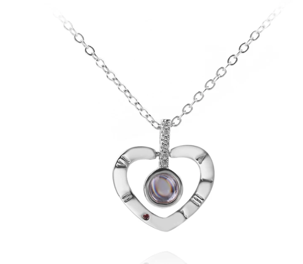 COLLAR PARA PAREJAS O MEJORES AMIGOS MODELO CORAZON NUMEROS ROMANOS - 2