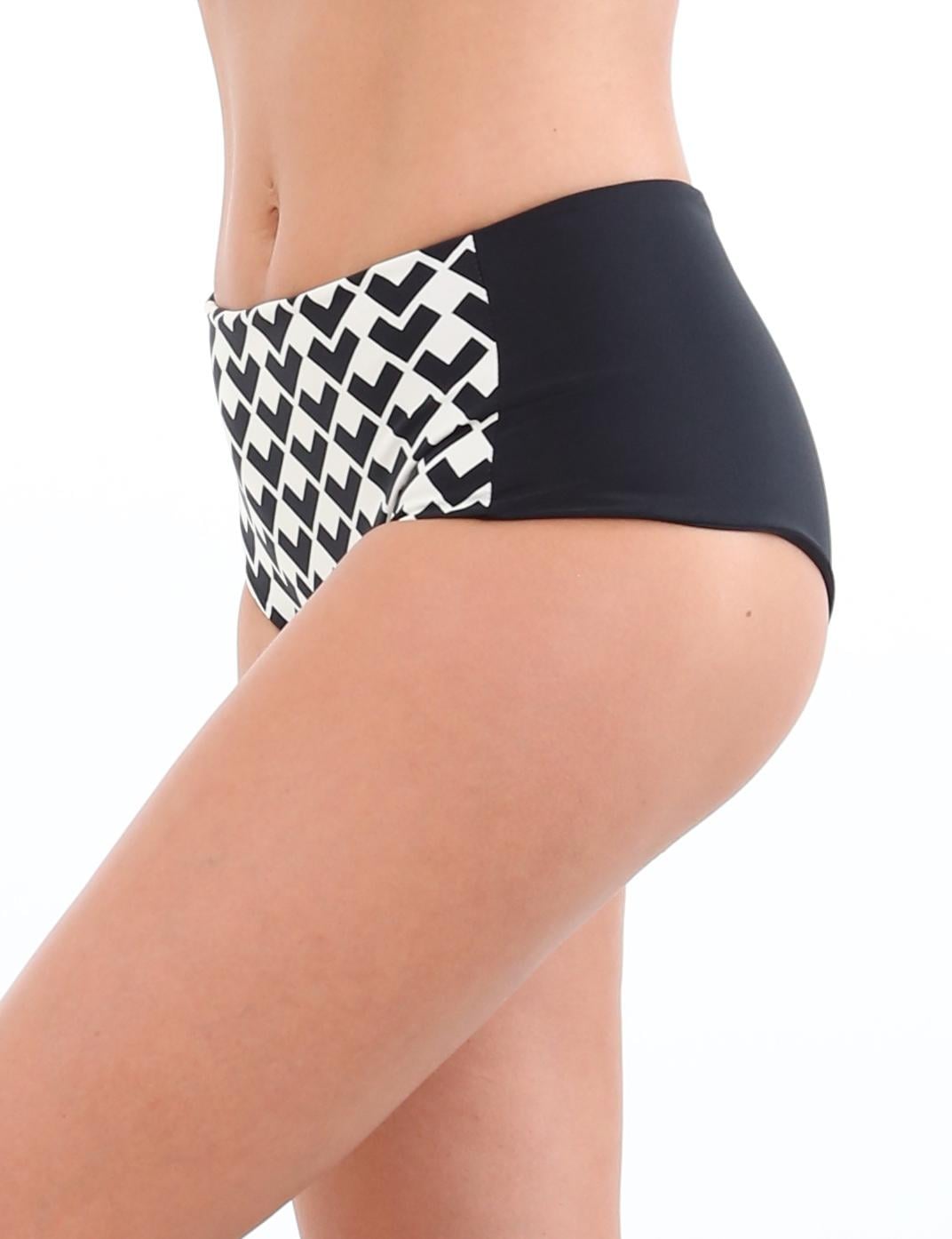 TANGA LICRA MUJER SAMIA BEIGE BIKINI PIN UP REVERSIBLE ESTAMPADO - 1