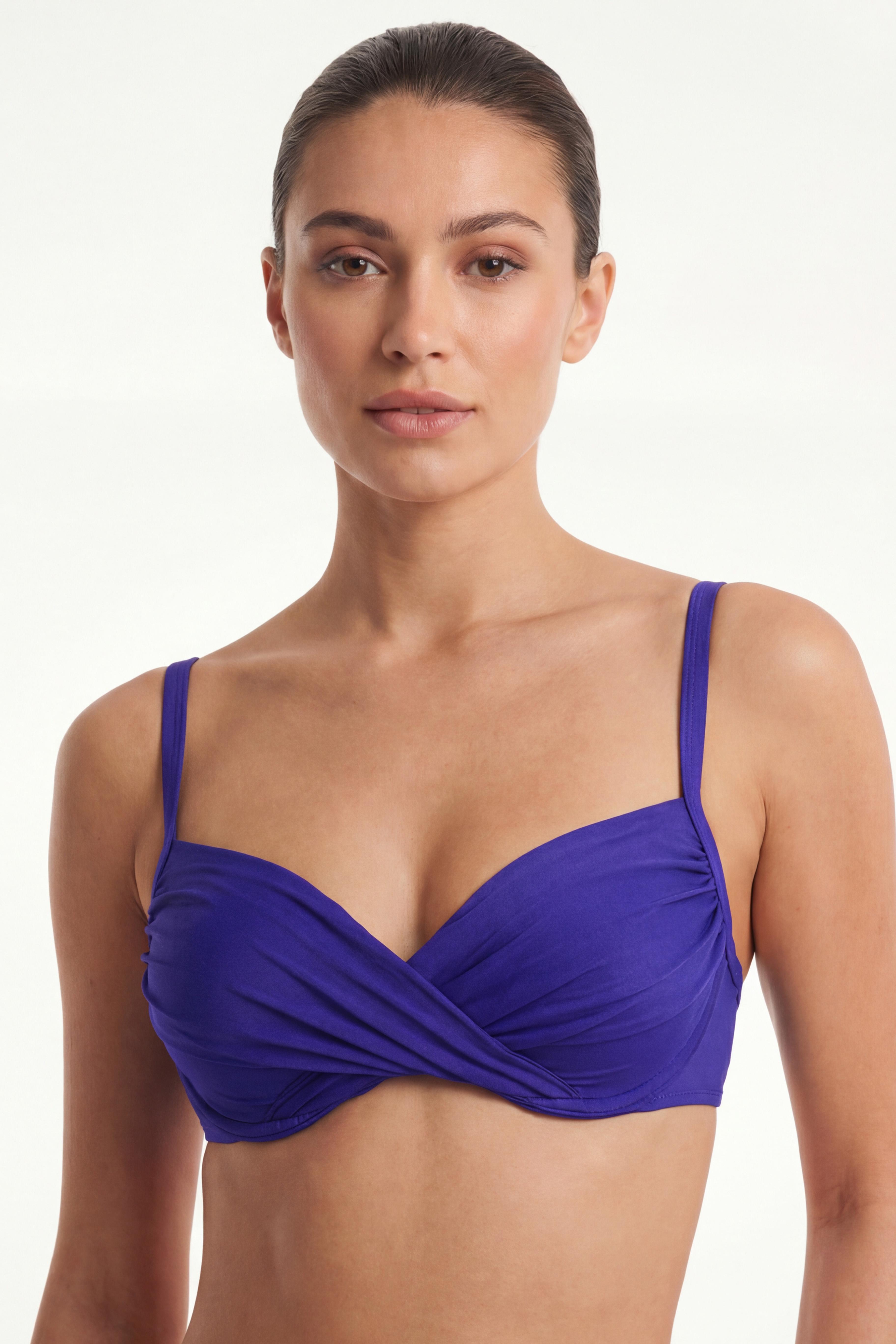 BIKINI ESTILO SOSTE N TORCIDO COPA C AZUL BRILLANTE - 1