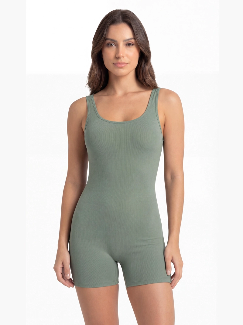 TRAJE DE BAÑO MUJER NATACION PIERNA CORTA ELASTICO VERDE - 1