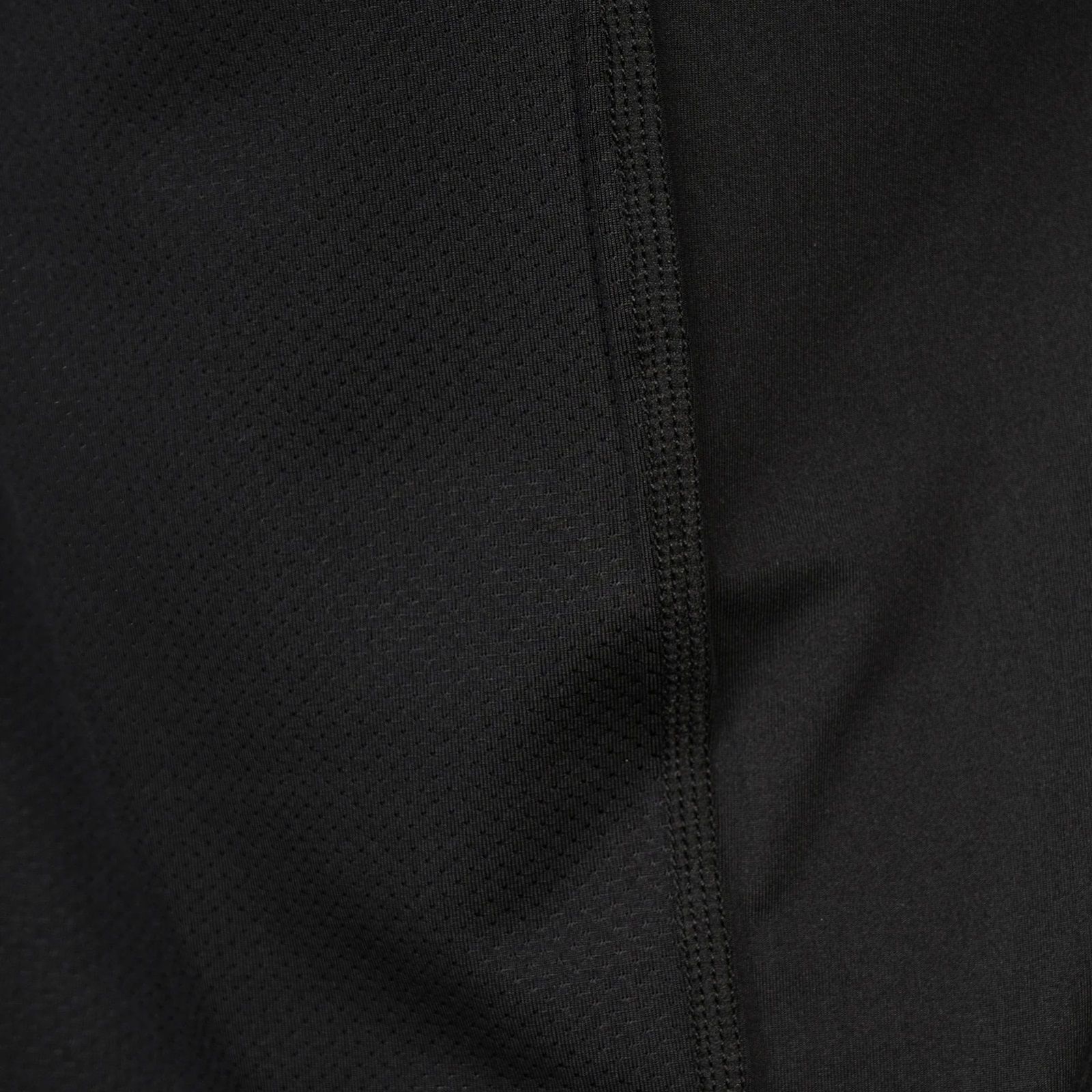 POLERA TILKI POLY PRO LEHINDE EN COLOR NEGRO EN COLOR BLANCO TENIS PADEL - 3