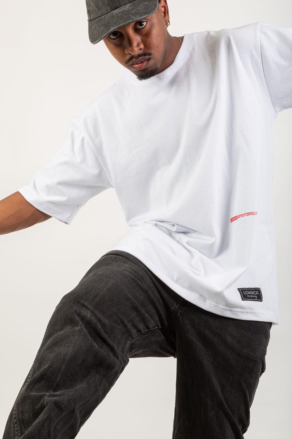 POLERA EXPERIMENT WHITE. - 2