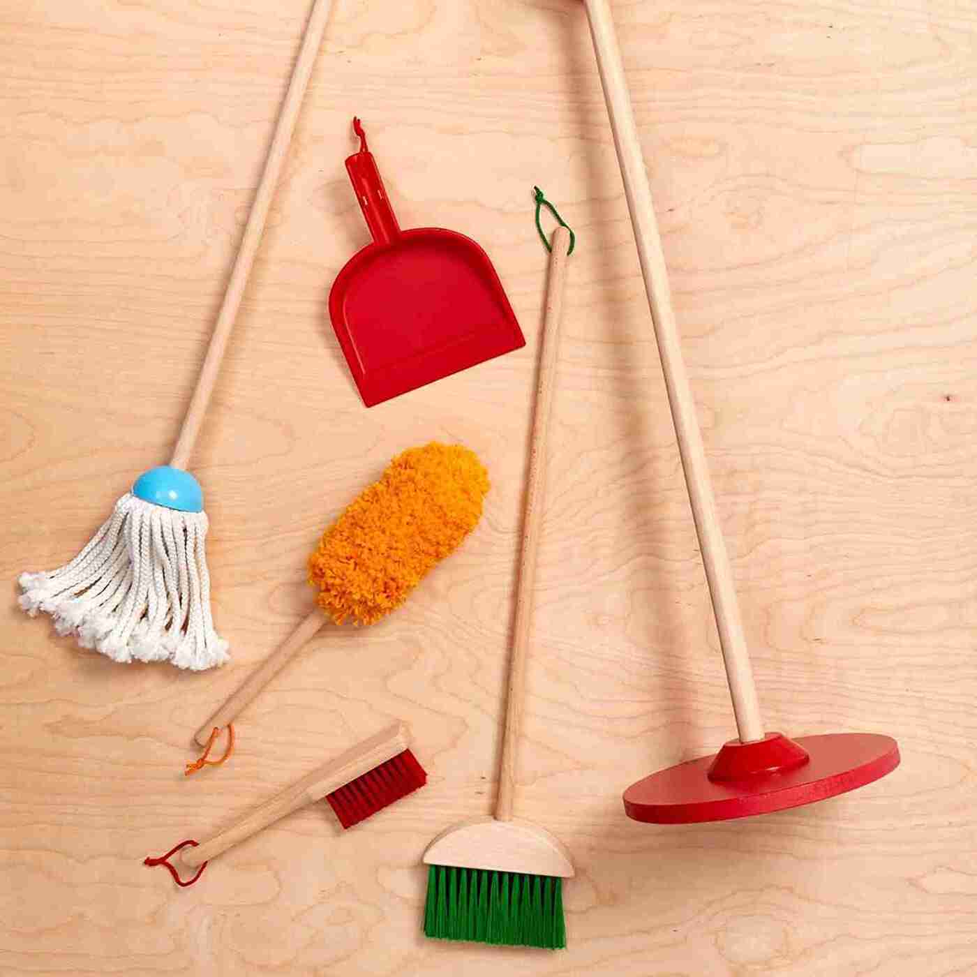 SET DE ASEO Y LIMPIEZA JUGUETE DE MADERA PARA NIÑOS - 4