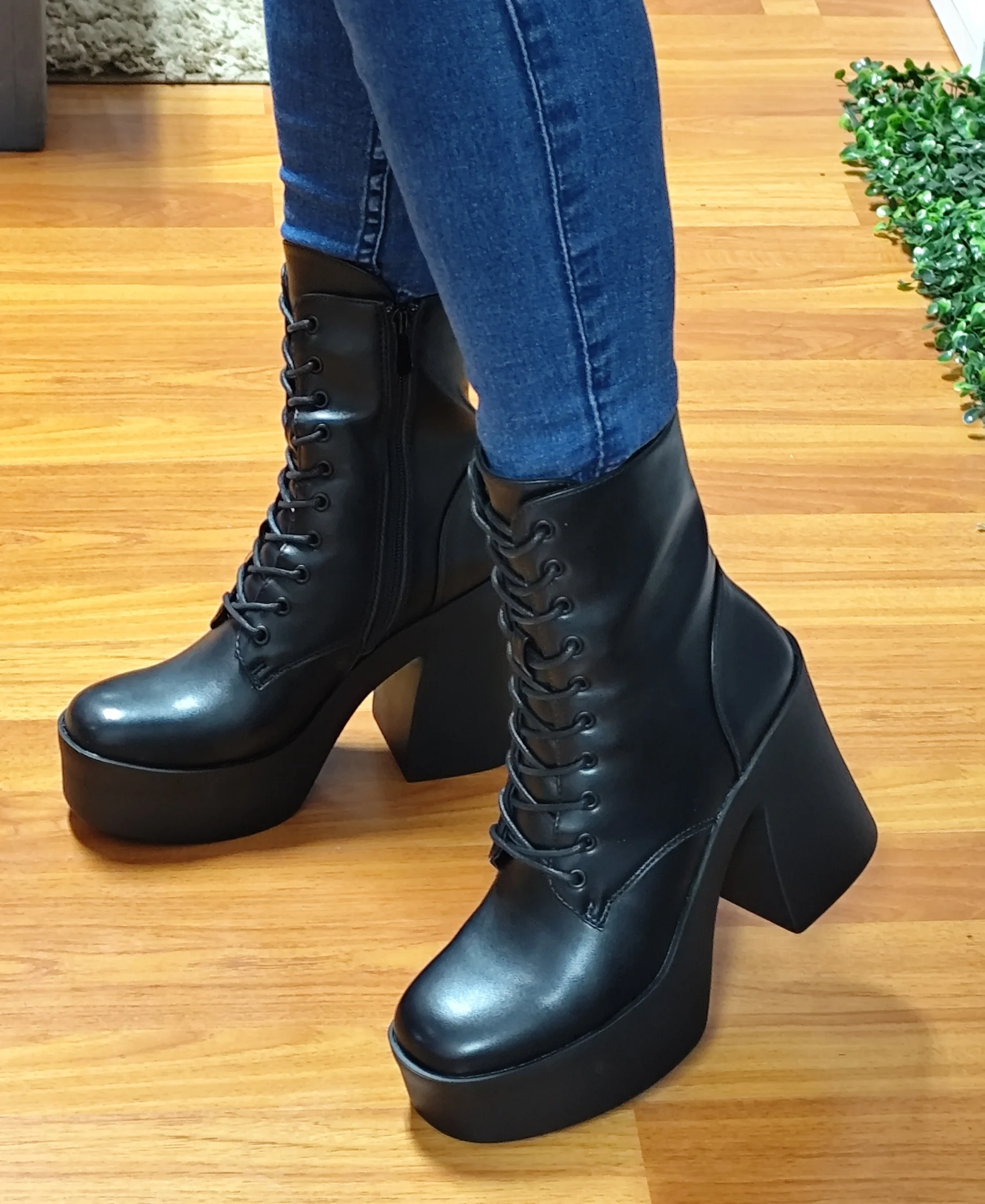 BOTIN MUJER TACO ALTO PLATAFORMA M375 - 2