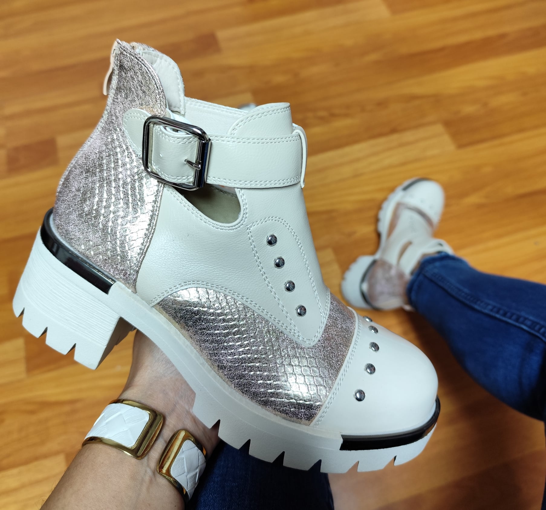BOTINES MUJER COLOR BEIGE  M466 - 2