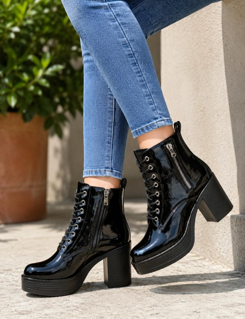BOTIN  MUJER TACO MEDIO CON PLATAFORMA  EN CHAROL M650 - 1