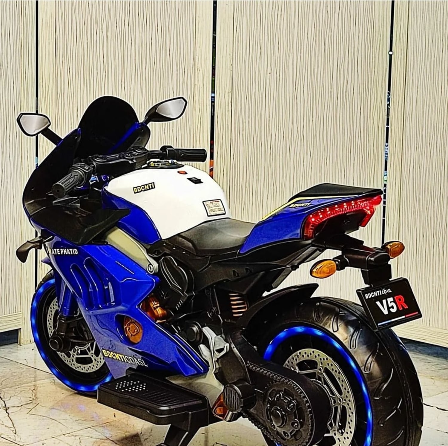 MOTO ELECTRICA TOYSMYE V5R PARA NIÑOS A BATERIA 12V - 2