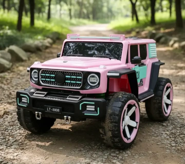 JEEP CAMIONETA A BATERIA 4X4 LUCES CON CONTROL REMOTO 808 - 2