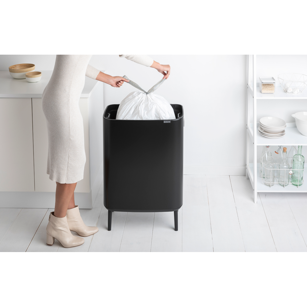 BASURERO BO TOUCH HI 60 LT MATT BLACK - 3