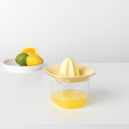 EXPRIMIDOR BRABANTIA CON VASO MEDIDOR TASTY + 500 ML VANILLA YELLOW - 3