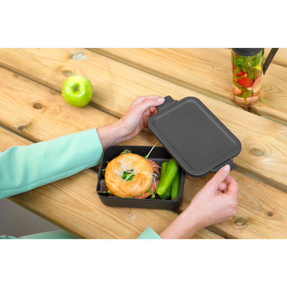 CONTENEDOR BRABANTIA ALMUERZO MAKE & TAKE MEDIANO DARK GREY - 5