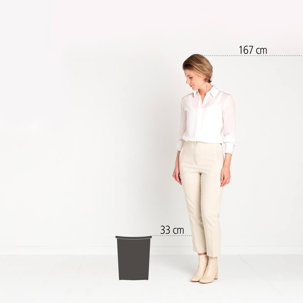 BASURERO BRABANTIA CON SOPORTE PUERTA 10 LT BLACK - 7