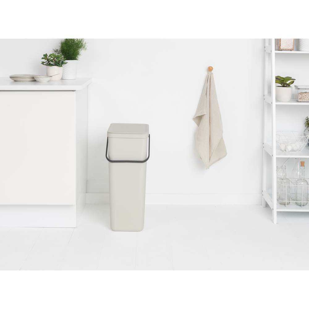 BASURERO BRABANTIA RECICLAJE SORT & GO 40 LT WHITE - 6