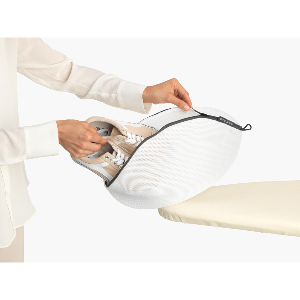 BOLSA BRABANTIA LAVADO ZAPATILLAS WHITE - 4