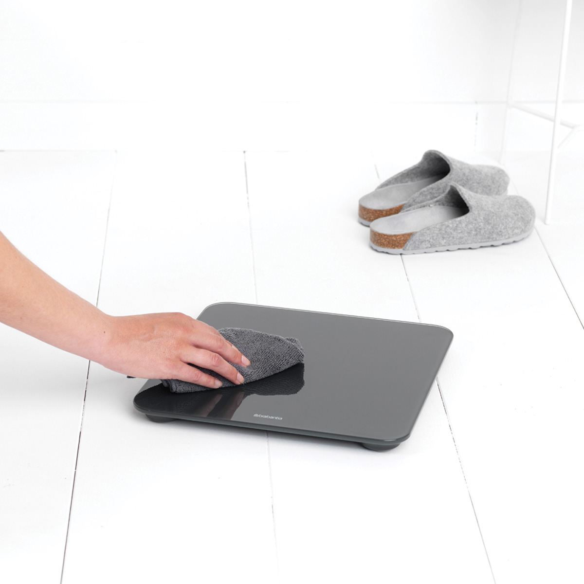 BALANZA BRABANTIA BAÑO DIGITAL RENEW DARK GREY - 4